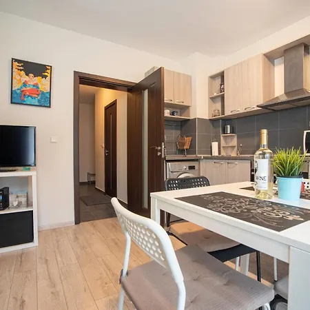 Vera By Rv Apartament