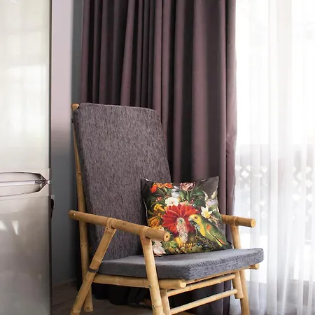 Vera By Rv * Warna